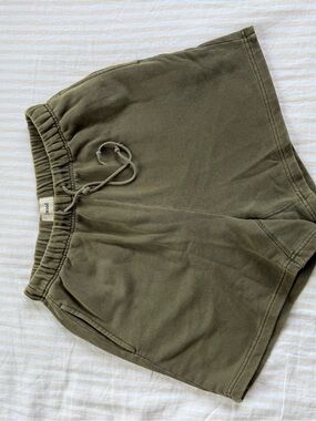 Elwood Core Sweat Short in Green - 100% Cotton